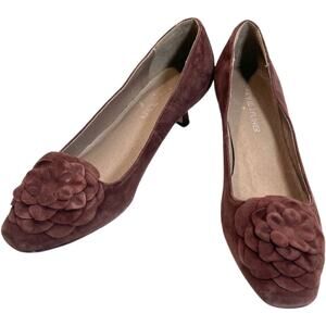 Donald J. Pliner Burgundy Red Suede Kitten Heel Flower Toe Pumps sz 7 NEW No Box